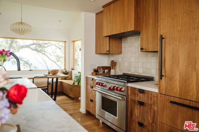 2002 Tuna Canyon Road, Topanga (los Angeles), CA 90290