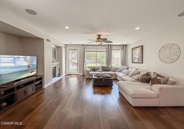 5090 Via Santana, Newbury Park, CA 91320