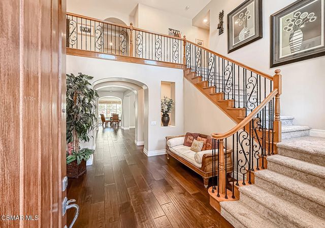 5090 Via Santana, Newbury Park, CA 91320