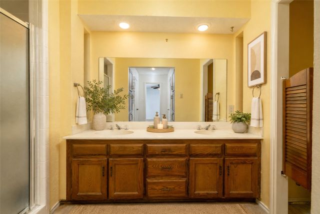 1211 Brookfield Lane, Mansfield, TX 76063