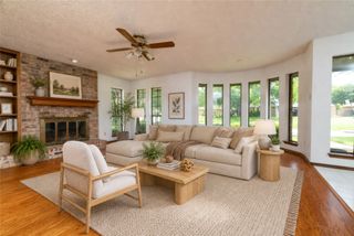 1211 Brookfield Lane, Mansfield, TX 76063