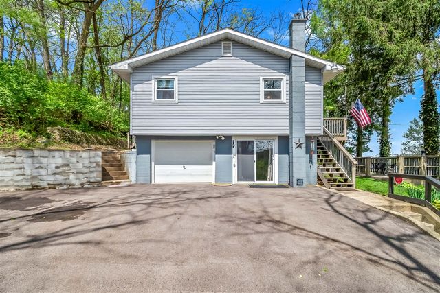1050 Earlyn Drive, Hillsdale, MI 49242