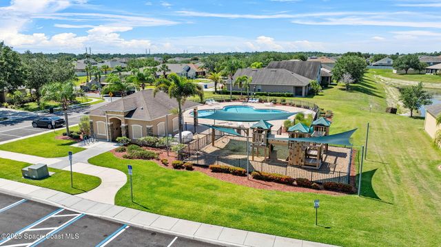 422 Moray Drive SW, Palm Bay, FL 32908