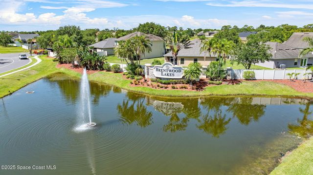 422 Moray Drive SW, Palm Bay, FL 32908