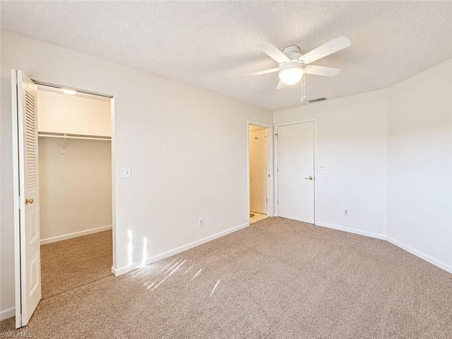 8041 Woods CIR 14, Fort Myers, FL 33919