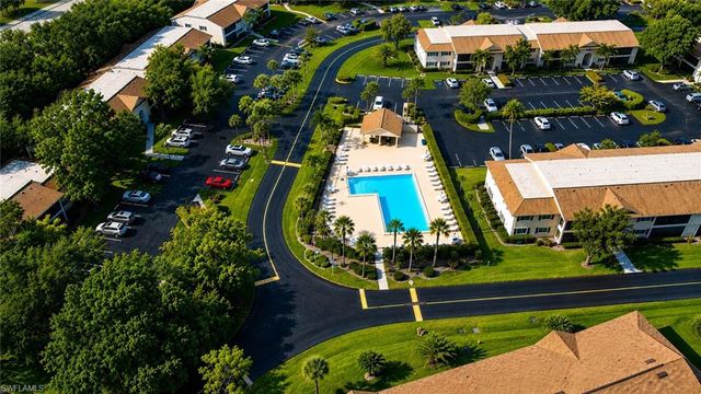 8041 Woods CIR 14, Fort Myers, FL 33919