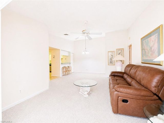 8041 Woods CIR 14, Fort Myers, FL 33919