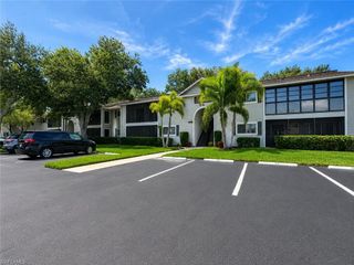 8041 Woods CIR 14, Fort Myers, FL 33919
