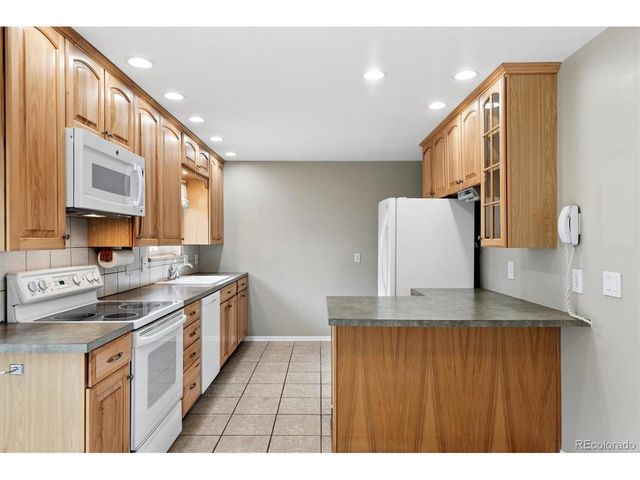 3512 E Lake Way, Centennial, CO 80121