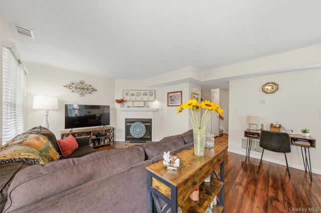 2703 Whispering Hills, Chester, NY 10918