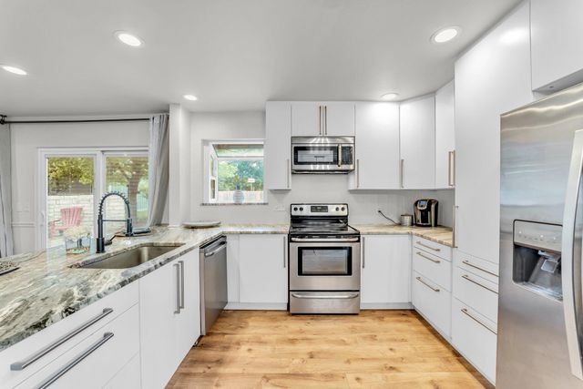 3705 Peach Vista DR, Pflugerville, TX 78660