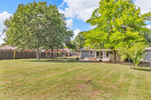 3705 Peach Vista DR, Pflugerville, TX 78660