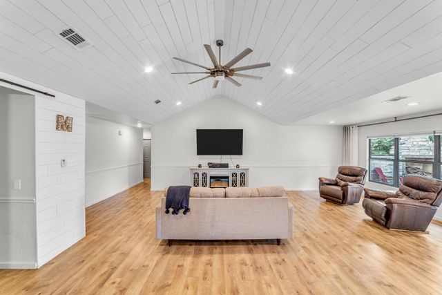 3705 Peach Vista DR, Pflugerville, TX 78660