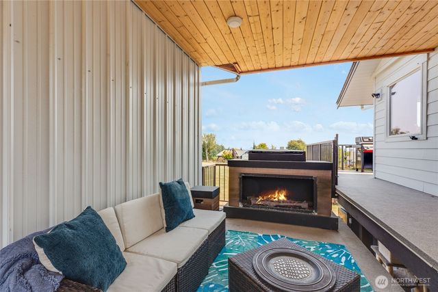 6116 Vista Drive, Ferndale, WA 98248