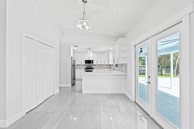 6578 146th Road N, Palm Beach Gardens, FL 33418