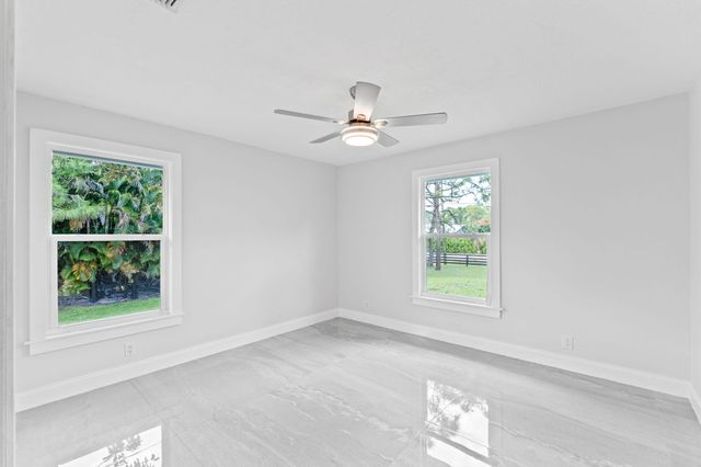 6578 146th Road N, Palm Beach Gardens, FL 33418