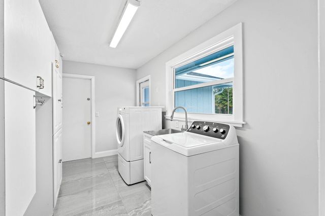 6578 146th Road N, Palm Beach Gardens, FL 33418