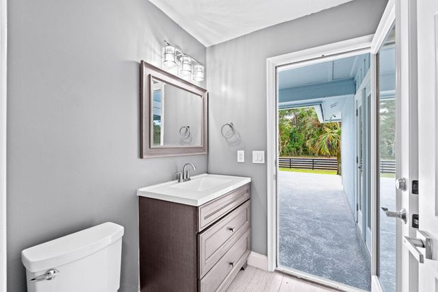 6578 146th Road N, Palm Beach Gardens, FL 33418