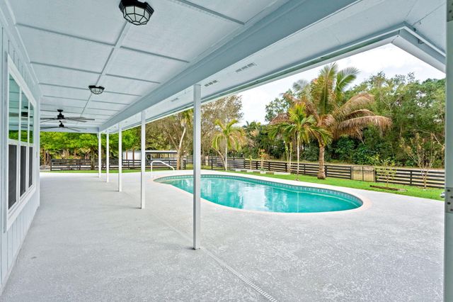 6578 146th Road N, Palm Beach Gardens, FL 33418