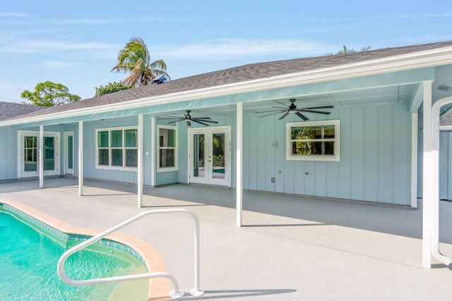 6578 146th Road N, Palm Beach Gardens, FL 33418