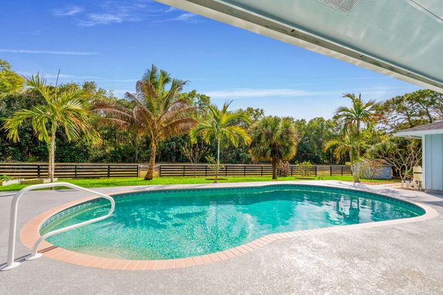 6578 146th Road N, Palm Beach Gardens, FL 33418