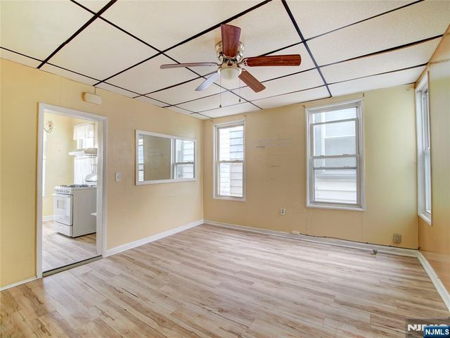 21 High Street, Passaic, NJ 07055