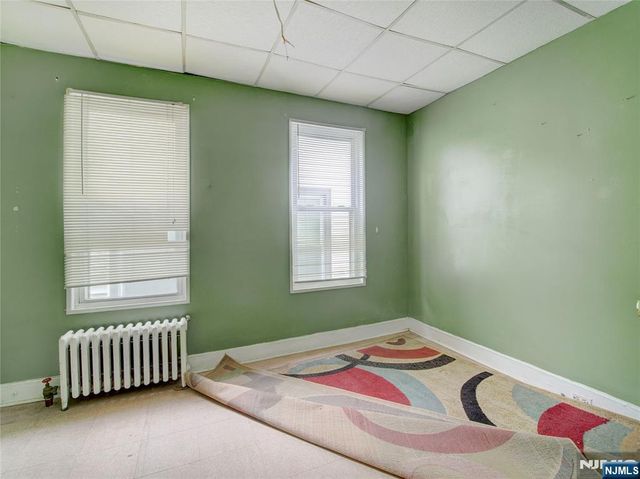 21 High Street, Passaic, NJ 07055