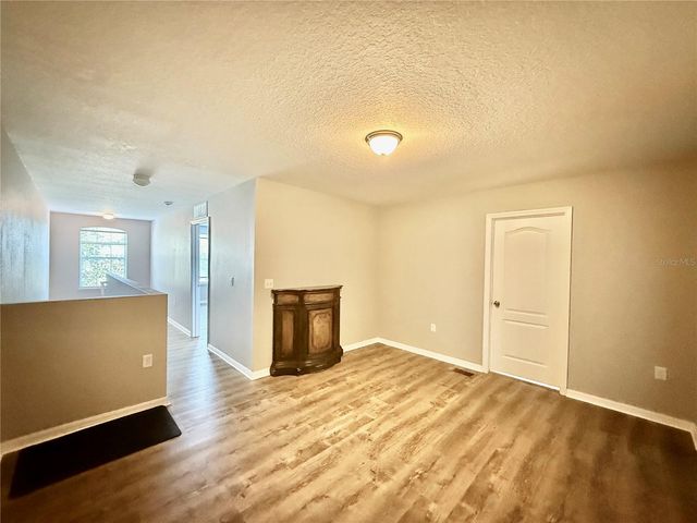 4505 ASHBURN SQUARE DRIVE, Tampa, FL 33610