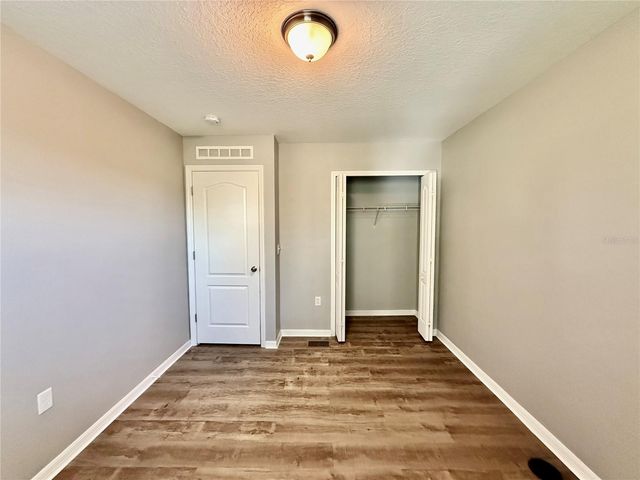 4505 ASHBURN SQUARE DRIVE, Tampa, FL 33610