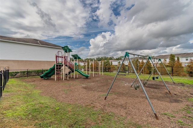 4505 ASHBURN SQUARE DRIVE, Tampa, FL 33610
