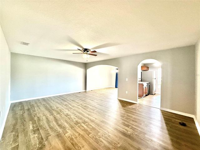 4505 ASHBURN SQUARE DRIVE, Tampa, FL 33610