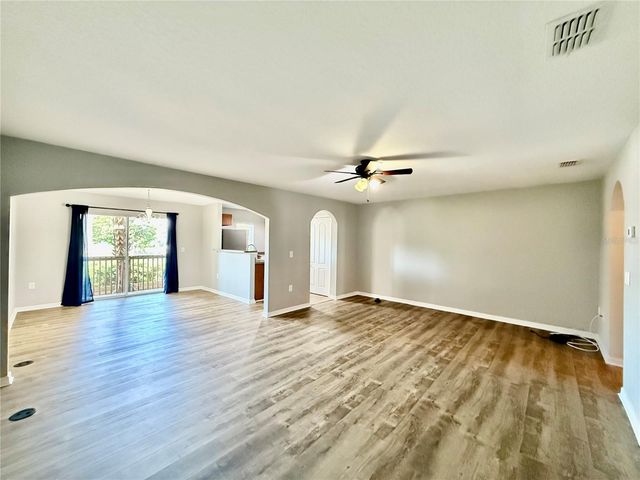 4505 ASHBURN SQUARE DRIVE, Tampa, FL 33610
