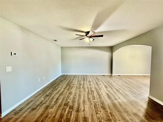 4505 ASHBURN SQUARE DRIVE, Tampa, FL 33610