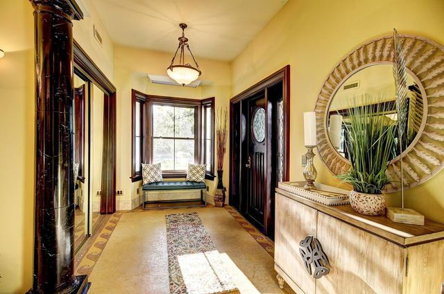 4434 Mapel Ln, Carmichael, CA 95608