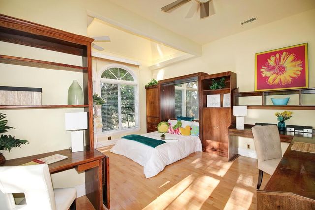 4434 Mapel Ln, Carmichael, CA 95608