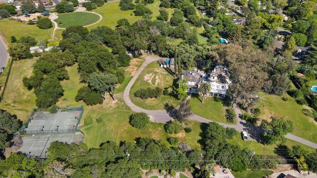 4434 Mapel Ln, Carmichael, CA 95608