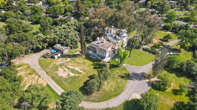 4434 Mapel Ln, Carmichael, CA 95608