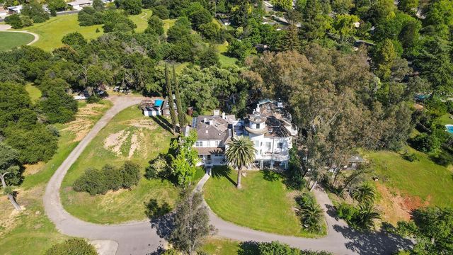 4434 Mapel Ln, Carmichael, CA 95608