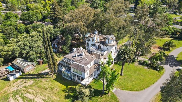 4434 Mapel Ln, Carmichael, CA 95608