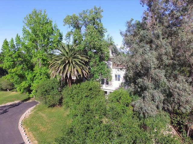 4434 Mapel Ln, Carmichael, CA 95608