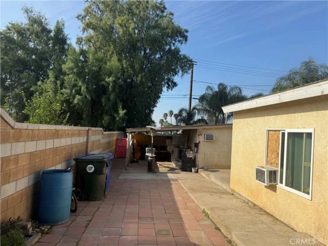4176 Agate Street, Jurupa Valley, CA 92509