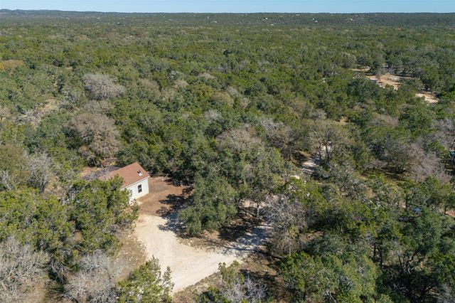 2301 Days End RD, Wimberley, TX 78676