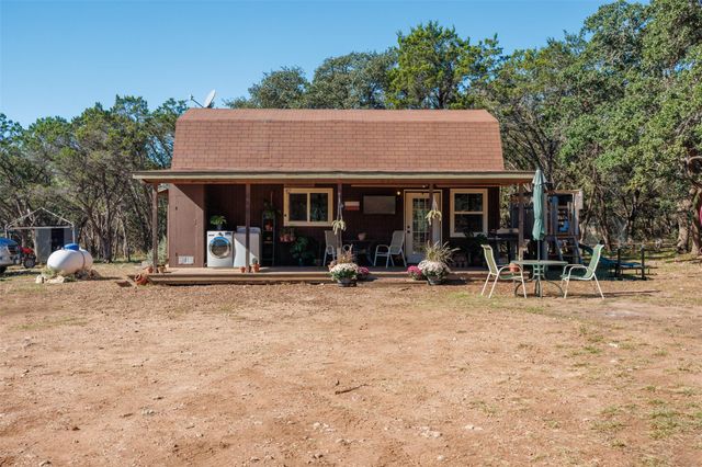 2301 Days End RD, Wimberley, TX 78676