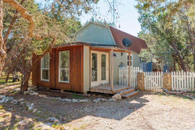 2301 Days End RD, Wimberley, TX 78676