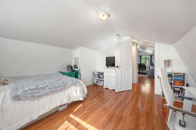 2301 Days End RD, Wimberley, TX 78676
