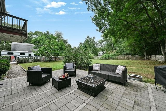 197 East St, Duxbury, MA 02332