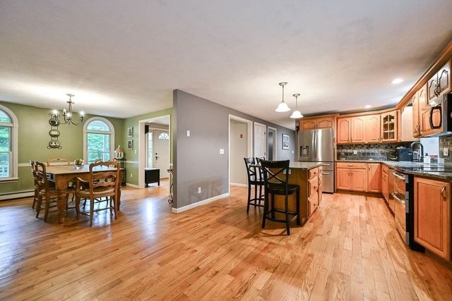 197 East St, Duxbury, MA 02332