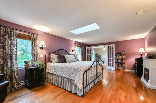 197 East St, Duxbury, MA 02332