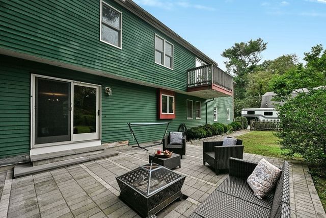 197 East St, Duxbury, MA 02332
