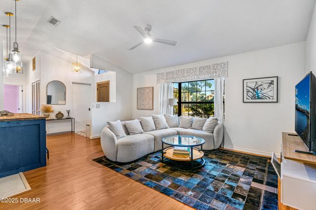 147 Village Lane, Daytona Beach, FL 32119